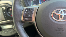 Toyota Yaris 1.5 Hybrid Icon 5dr CVT Hybrid Hatchback